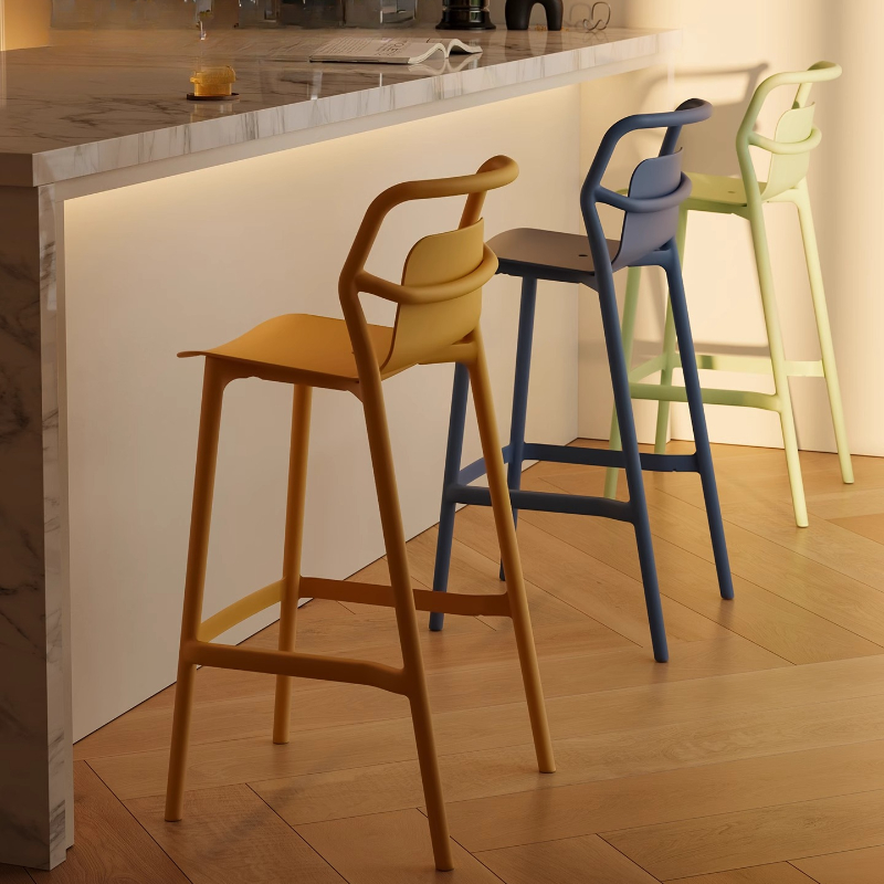 Commercial Kitchen Design - Barhocker im Designer-Stil, verdickte Kunststoffstühle mit